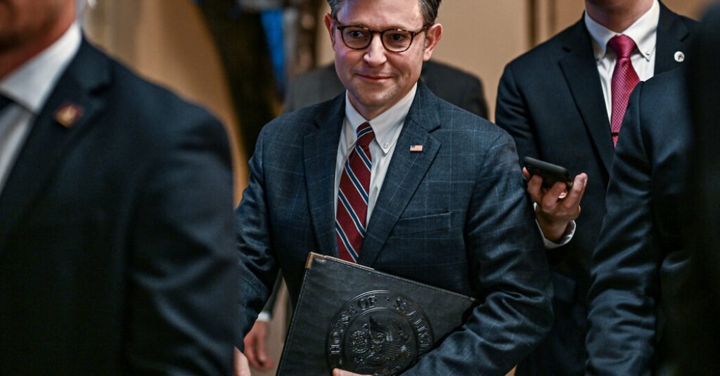 House Republicans Clash Over Spending Days Ahead of Shutdown Deadline