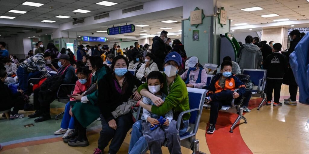 China Hospitals Overwhelmed As Flu, Pneumonia Hits Children in Droves