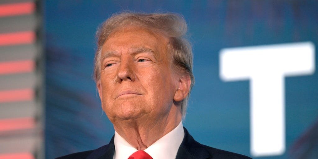 Trump’s Pardoning of Kushner-Linked Drug Smuggler Undercut DOJ Probe: Report