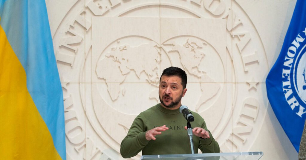 Zelensky Begins Aid Push in Washington, Casting Inaction as Win for Putin