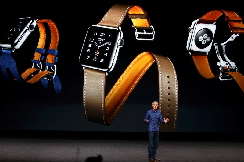 Apple to be hit by EU antitrust order in fight with Spotify