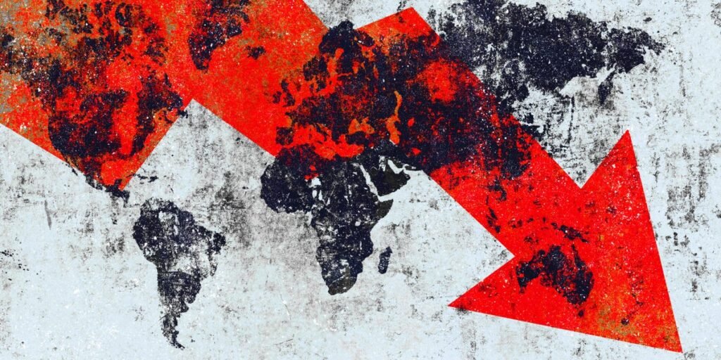 Economy Risks ‘Earthquake Zone’ Landing, Harvard Professor Says