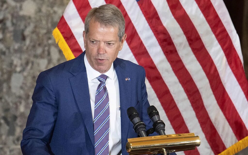 NE lawmaker seeks to reverse governor’s rejection of federal child food funding