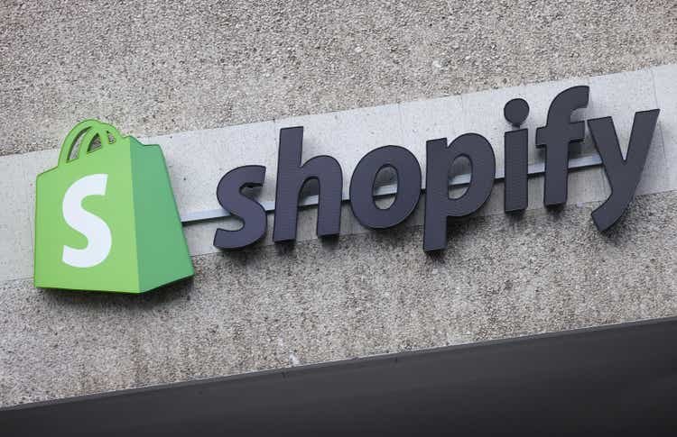 Shopify sheds 9% in early investor reaction to narrow earnings beat
