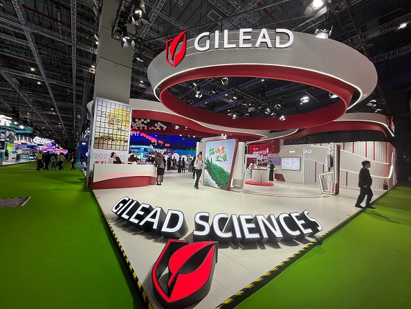 Gilead stock dips after hours amid lackluster 2024 sales forecast (NASDAQ:GILD)