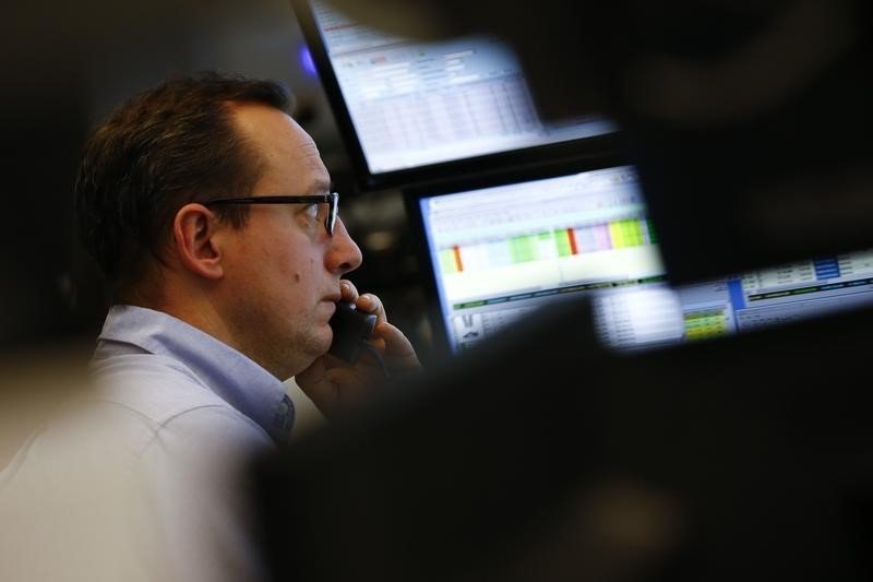 Ares Management exec sells over $12 million in company stock By Investing.com