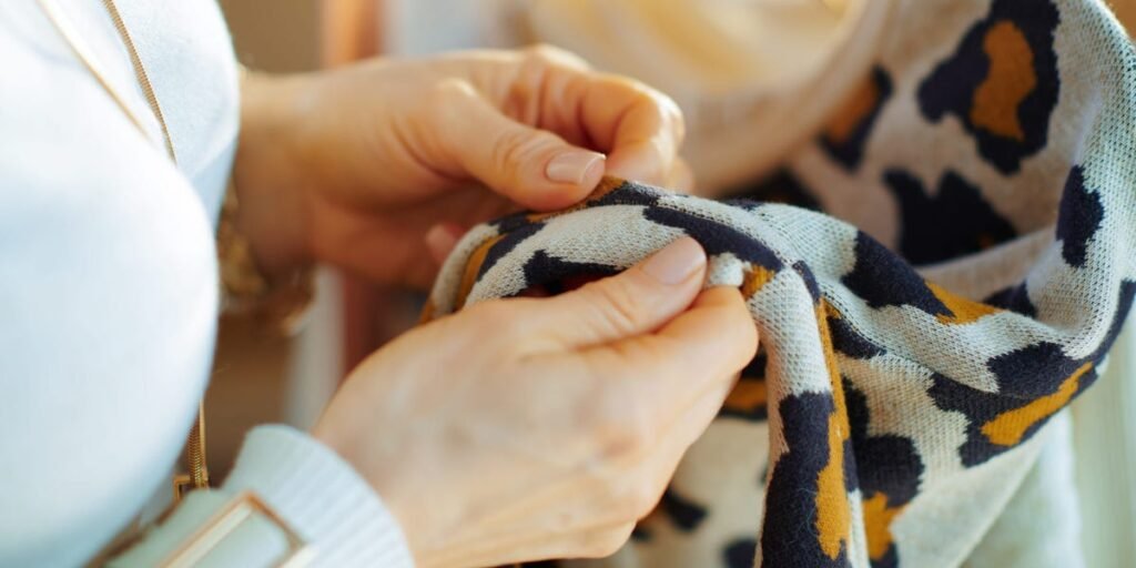 8 Signs Your Clothes Won’t Last Long, According to Experts