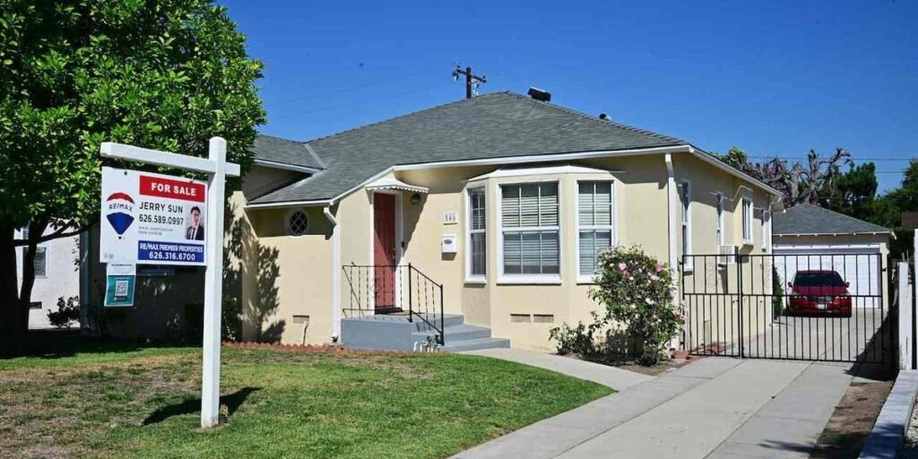 Biden Wants to Pay Homeowners $10,000 to Sell House Through Tax Credit