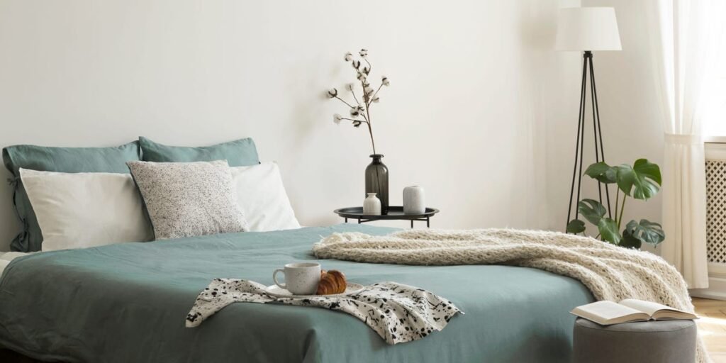 Bedroom Trends Interior Designers Don’t Like and Want to Get Rid of