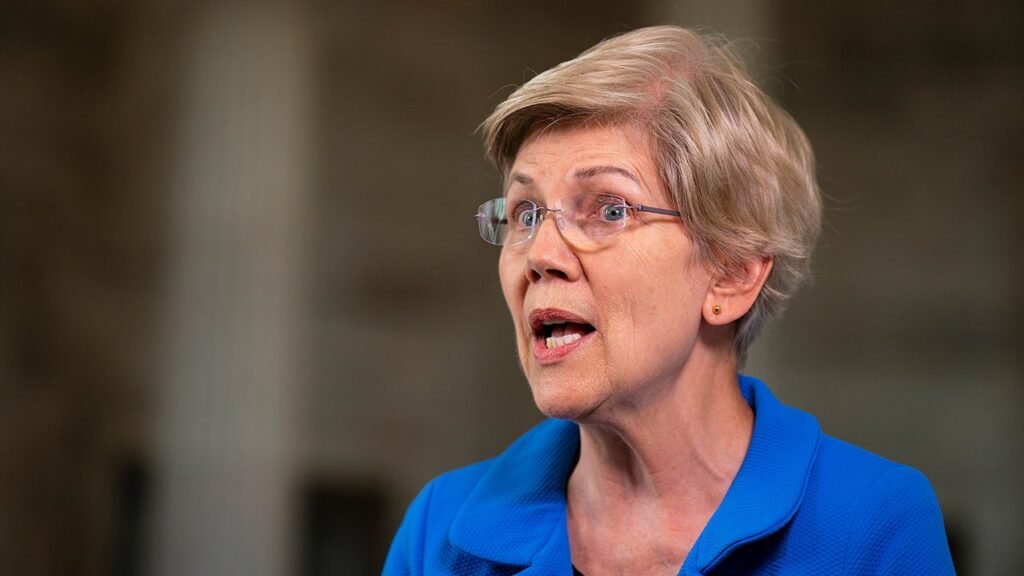 Sen. Elizabeth Warren calls for COVID memorial day