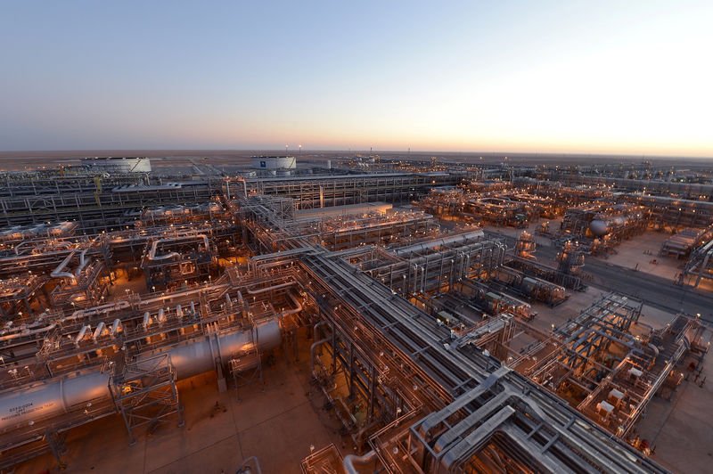 Aramco hikes dividend 30% to $98 billion despite drop in profit By Reuters