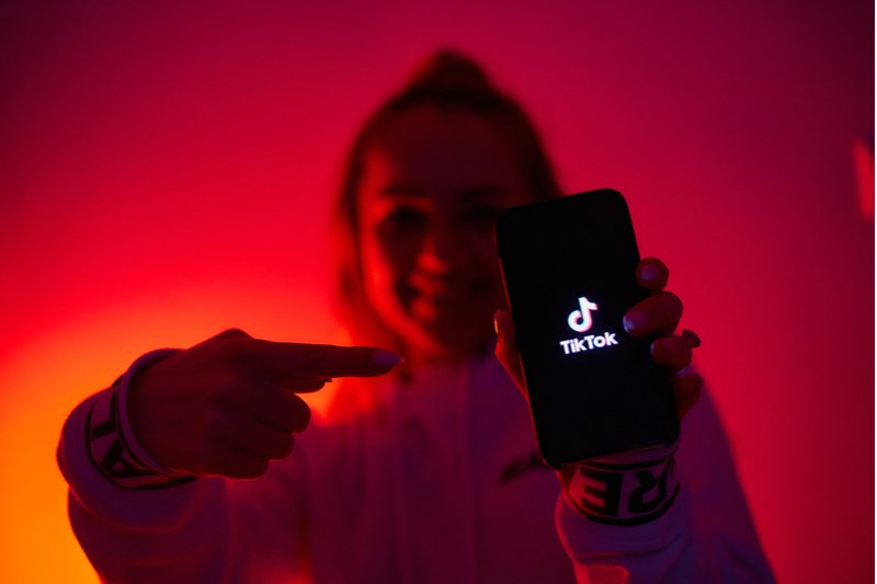 TikTok urges US users to call senators to vote no on TikTok ban By Reuters
