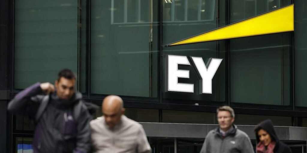 Deloitte, KPMG, PwC, and EY Accounting and Consulting Salaries