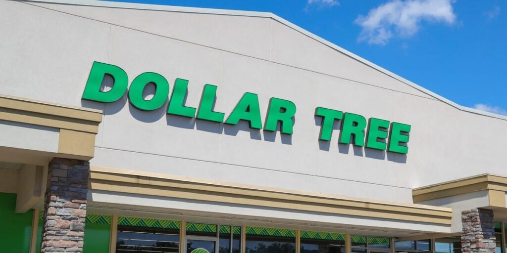 Dollar Tree’s Plan for $7 Items Is Making Shoppers Angry