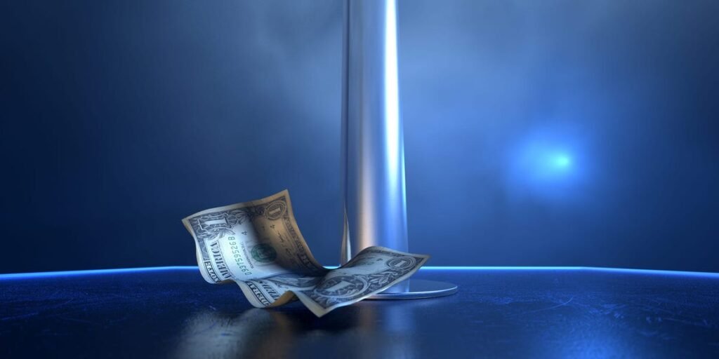 Strippers Sue Alabama Club for $100K, Say Forced to Give up Their Tips