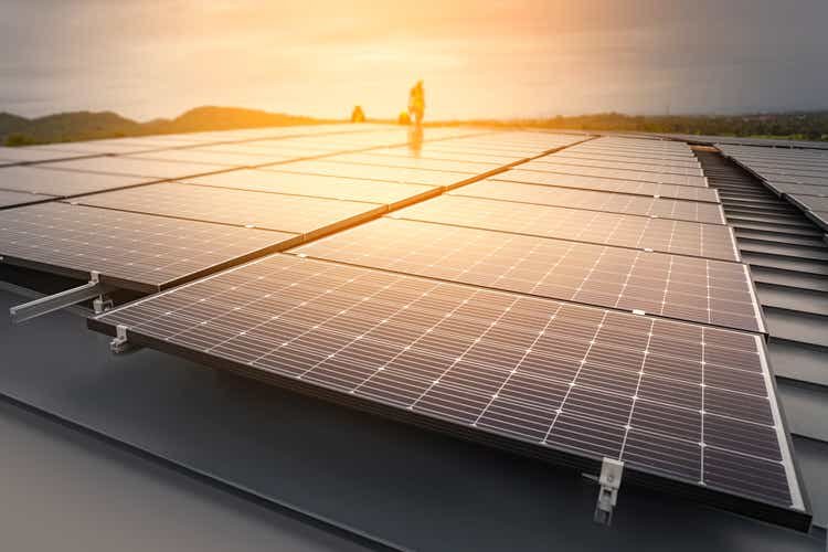 Solar groups warn new U.S. trade probe looms – Bloomberg (NASDAQ:FSLR)