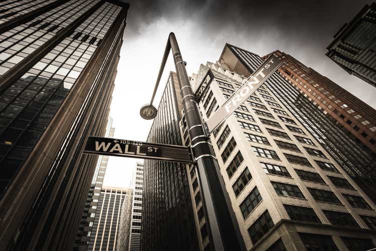 Wall Street makes steady gains this week, as bitcoin’s $100K race steals spotlight