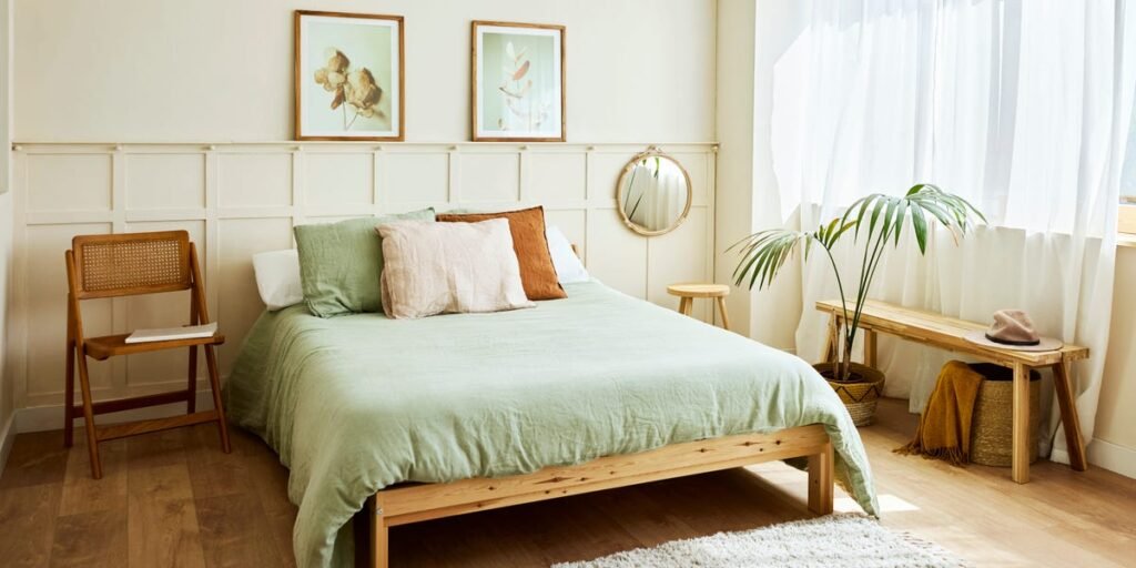 Things to Never Have in Your Bedroom, Interior Designers Share