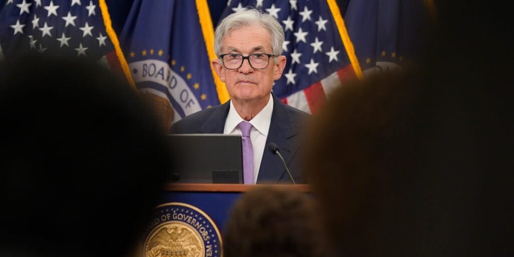 Powell Says He Won’t Resign From Fed If Trump Asks Him to Leave