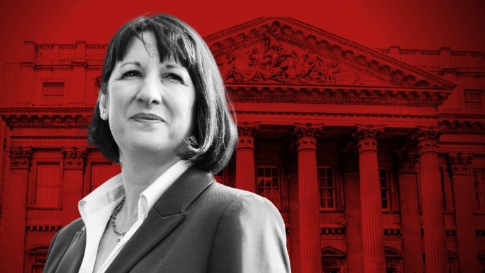 Rachel Reeves plans to use £350bn council pension pot to boost UK economy