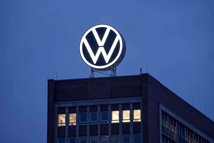 Volkswagen pleads for labor union to consider ‘sustainable financial relief’ (VWAGY)