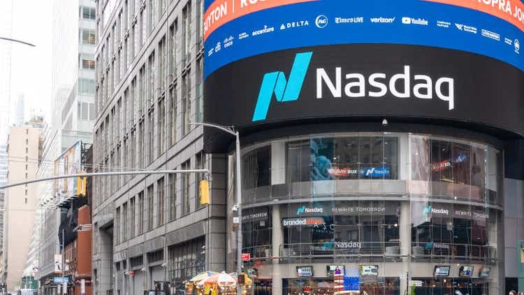 B. Riley expects return to normal financial filing schedule in 2025 (RILY:NASDAQ)