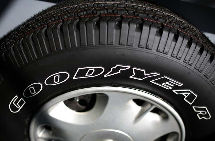 Goodyear Tire and Rubber secures $134.87M Defense Logistics Agency contract (NASDAQ:GT)