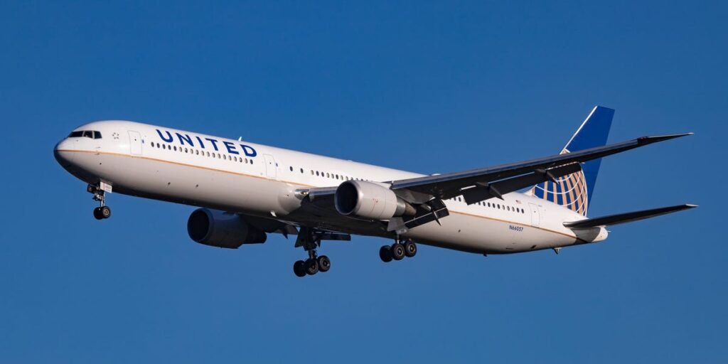 United Passengers Delayed 12 Hours After Flight to Nowhere