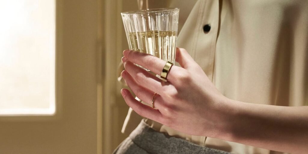 What Does a Smart Ring Do? Uses for Health, Wellness, Longevity
