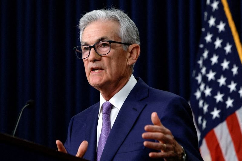 Fed can take cautious approach to rate cuts amid economic strength: Powell By Investing.com