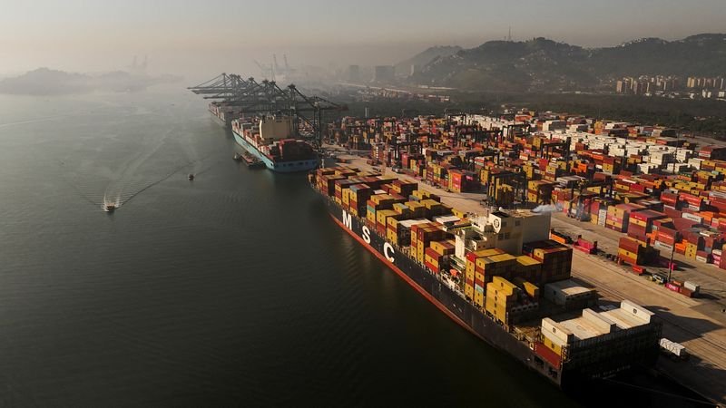 UBS analyzes the timeline for a new trade war and its key implications By Investing.com