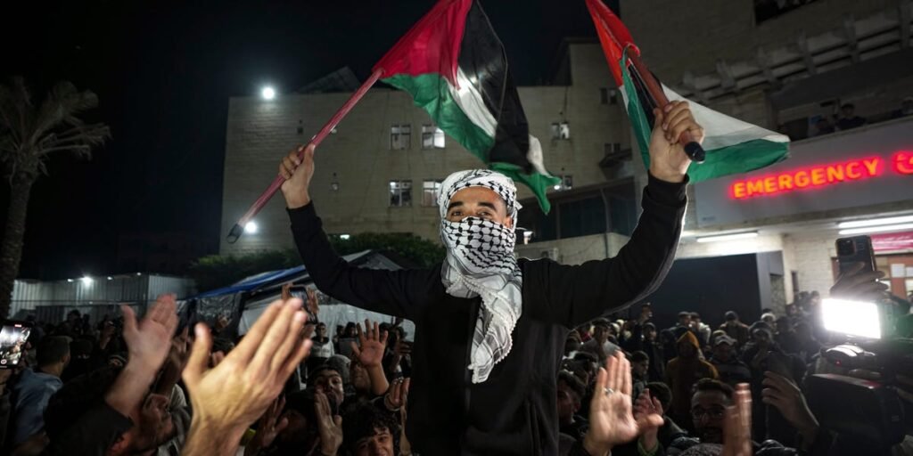 Israelis, Palestinians Rejoice Over Cease-Fire, Hostage Deal; Photos