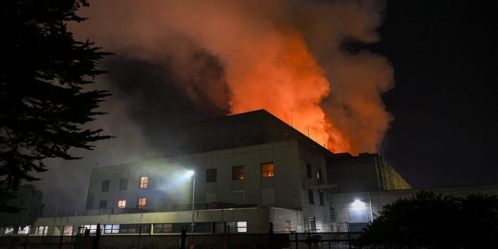 Fire at Battery Storage Plant in California, One of World’s Largest