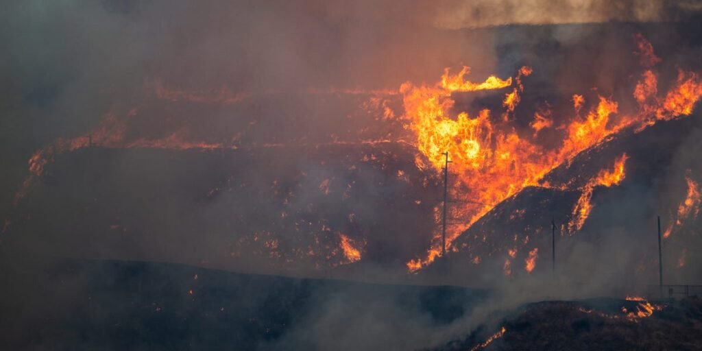 California Battles Hughes Fire in Castaic