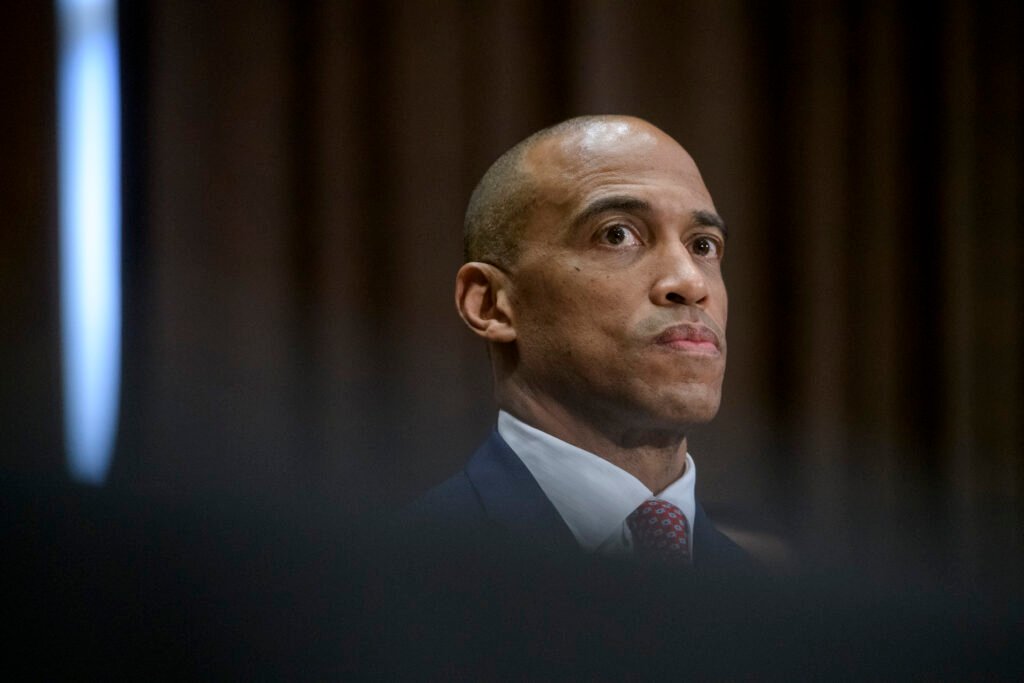 Senate panel advances Turner for HUD on party-line vote