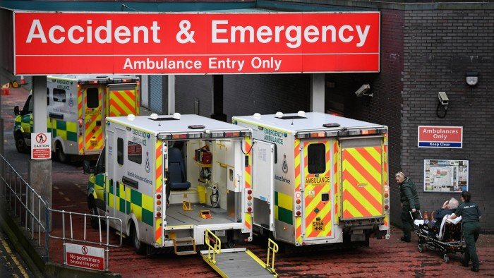 NHS bosses to face fewer targets under Labour reform drive