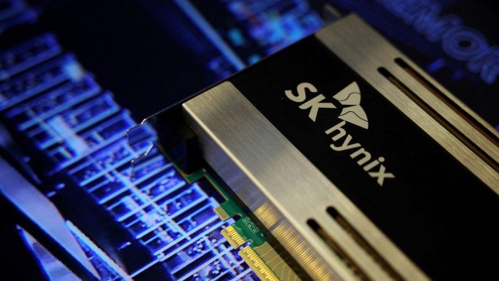 SK Hynix profits beat Samsung’s for first time on AI boom