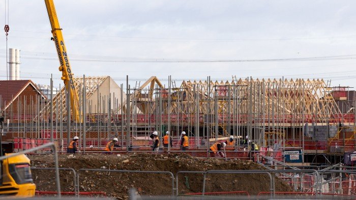 UK housebuilders predict sector growth on Labour planning reforms