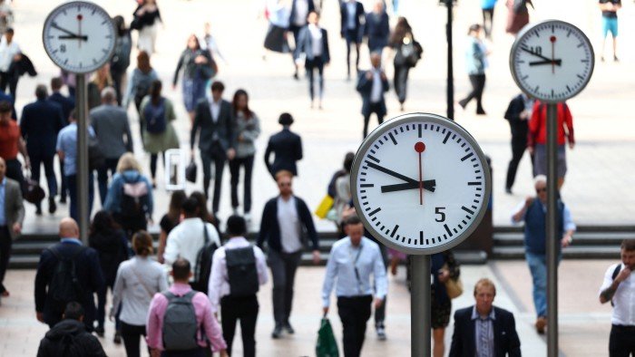 UK recruiters report fresh slowdown in hiring as planned tax rises bite