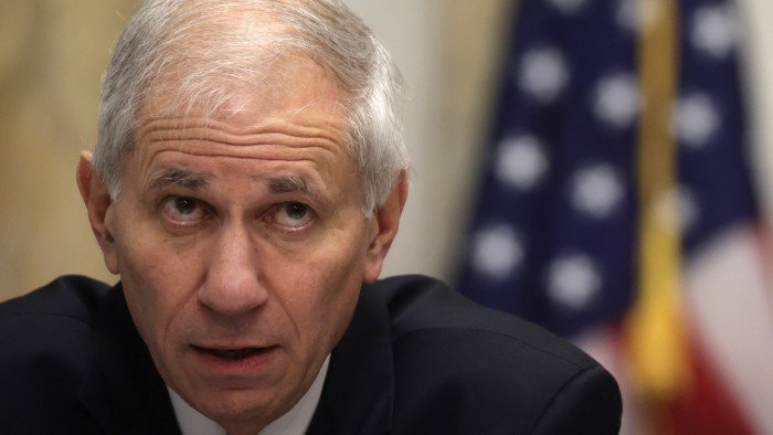 FDIC chief warns there could be ‘high price’ for slashing bank regulations