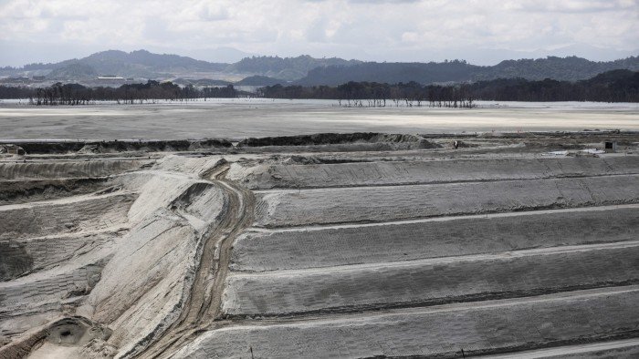 Former Shell, Anglo bosses back conflict resolution group