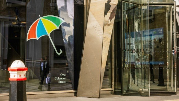 L&G to sell US business in move to slim down and hand cash to shareholders
