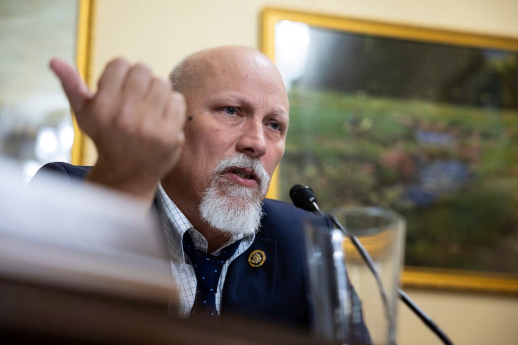 Hard-liner rebellion forces House GOP leaders to scramble for deeper cuts