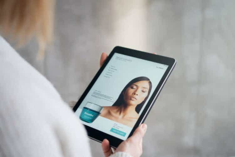 Hims & Hers abandons dermatology business Apostrophe it paid $190M for