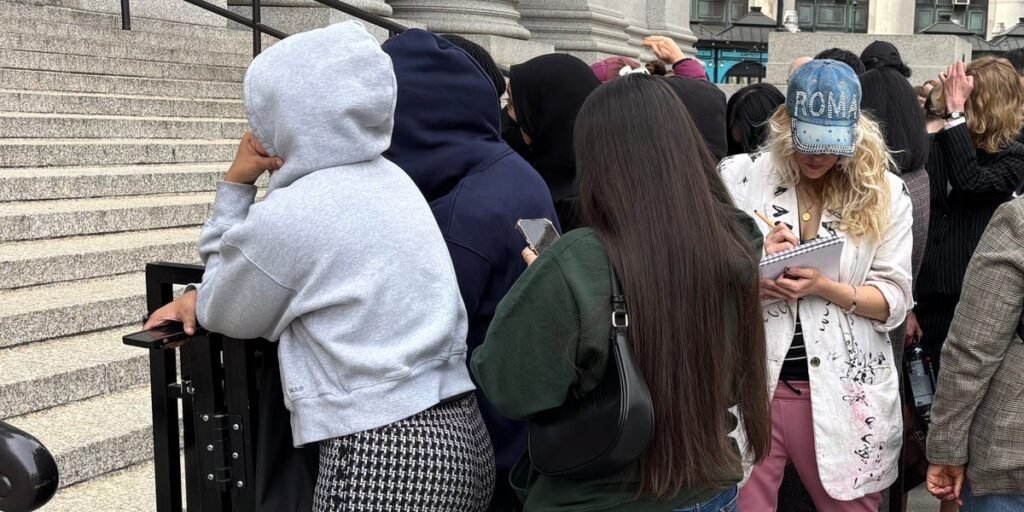 Inside the Line Where ‘Luigi Girls’ Wait for a Glimpse of Mangione