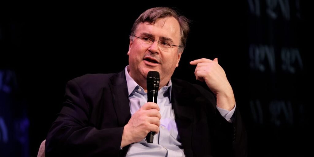 Reid Hoffman Says He Gets a ‘Lens’ on AI’s Future by Using Deep Research Daily