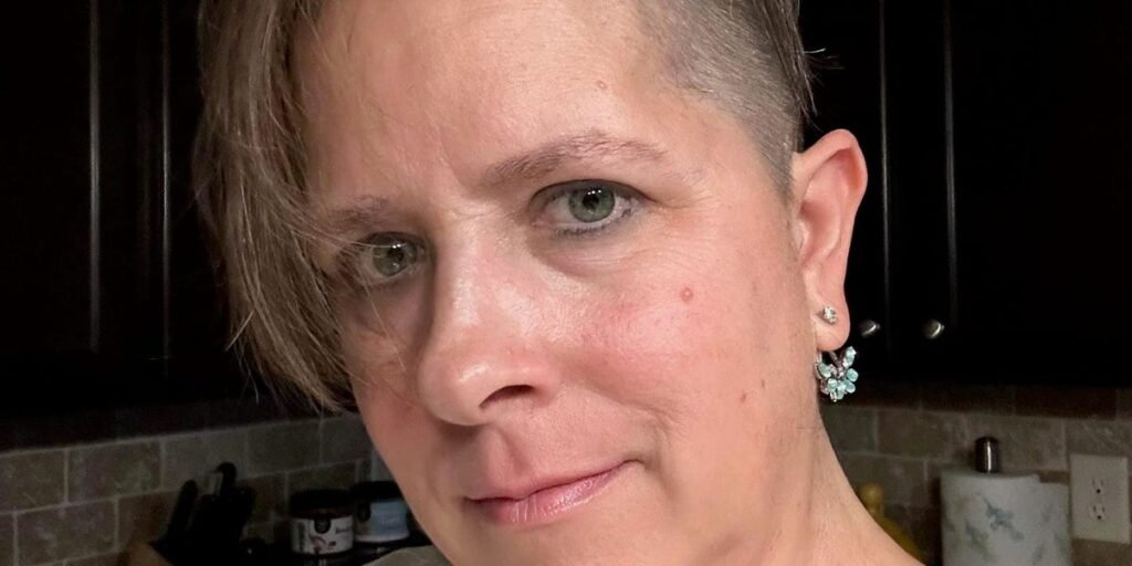 Gen Xer Boosts Pay to $100K With 2nd Job, De-Stresses With Side Hustle