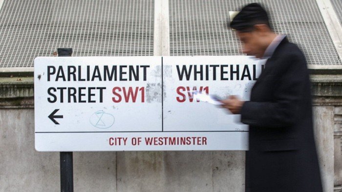 UK civil servants who used AI saved two weeks a year, government study finds