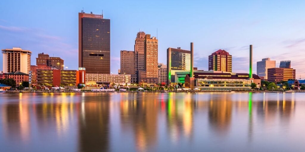 10 US Cities Where Renters Get Big Apartments for Cheap Prices