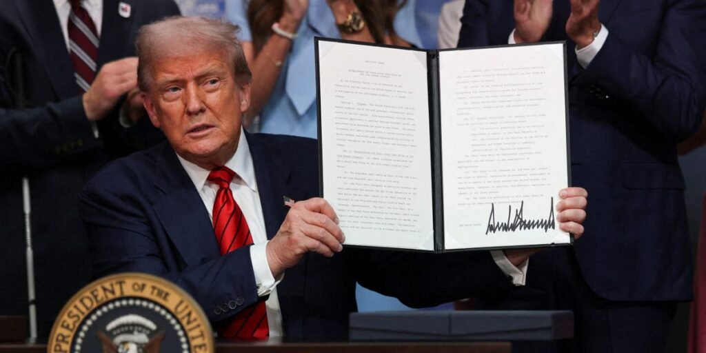 Trump’s New Executive Order Bans ‘Politicized or Unlawful Debanking’